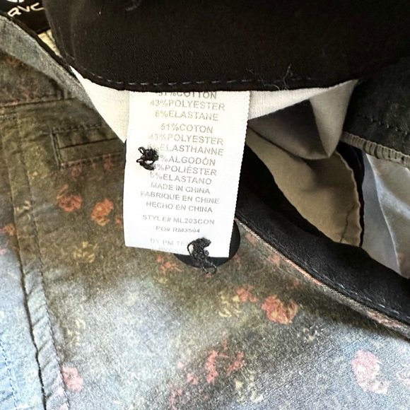 RVCA Men's Size 34 Weekend Hybrid Dual Purpose Trunk Blue Floral Shorts - Picture 9 of 10